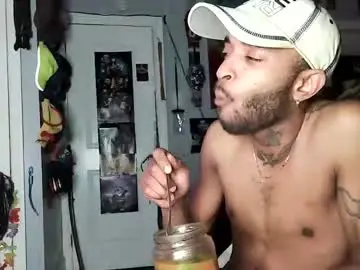 Chaturbate Watch Live Sex Cams of papian0