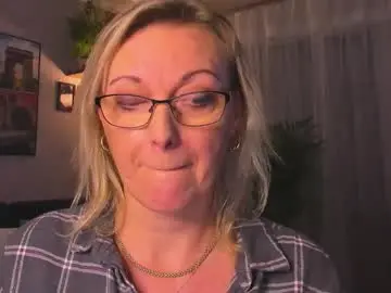 Chaturbate Watch Live Sex Cams of xvanessalove