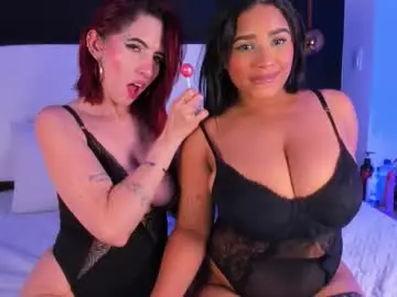 Chaturbate Live Sex Cam of aixa_hill1