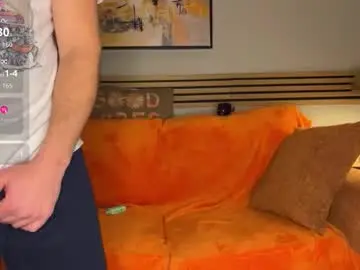 Chaturbate Live Porn of bigguylilmiss