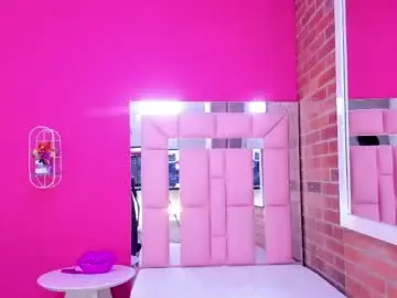 Chaturbate Live Sex Cam of malu_hot69