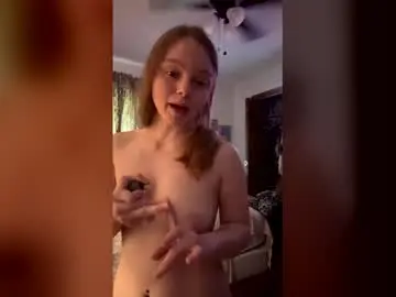 Chaturbate Live Sex Cam of thatgirlnessa