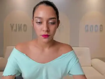 Chaturbate Free Live Porn of amalia_cruss