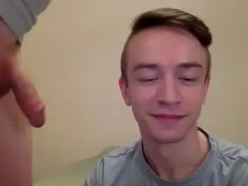 Chaturbate Live Sex Cam of ashingwest97