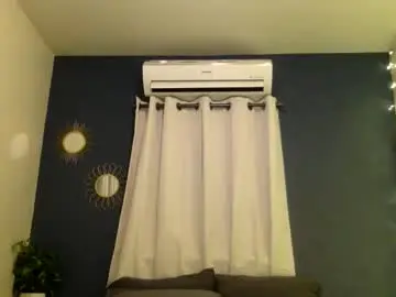 Chaturbate Best live sex cam show of ashingwest97