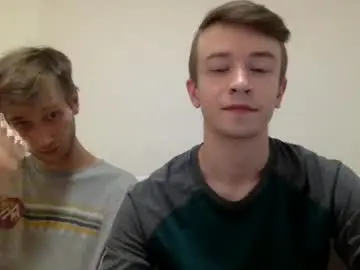 Chaturbate Live Sex Cam of ashingwest97