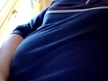 Chaturbate Free Porn Cam of italianbigboy932