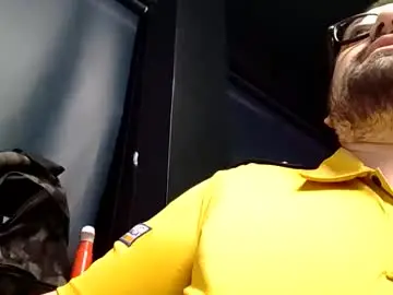 Chaturbate Sex Cam of italianbigboy932