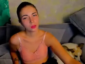 Chaturbate Free Live Porn of kira_moon_1