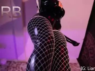 Chaturbate Nude Webcam of lia_owo