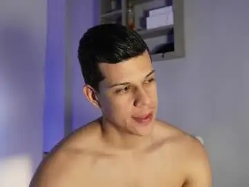 Chaturbate Live Porn of marcosullivan_