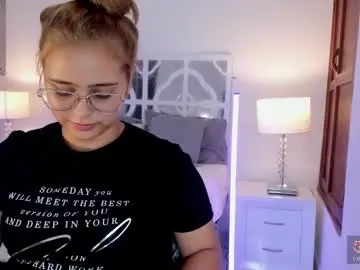 Chaturbate Sex Chat of mikaelastonne