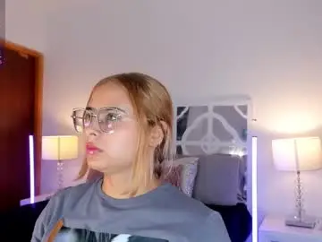 Chaturbate Watch Live Sex Cams of mikaelastonne