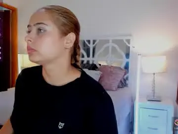 Chaturbate Free Porn Cam of mikaelastonne