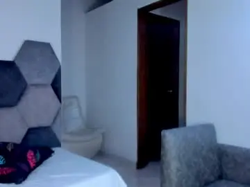 Chaturbate Best live sex cam show of mikaelastonne
