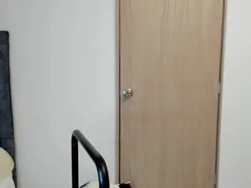 Chaturbate Adult Video Chat of morthy_downey