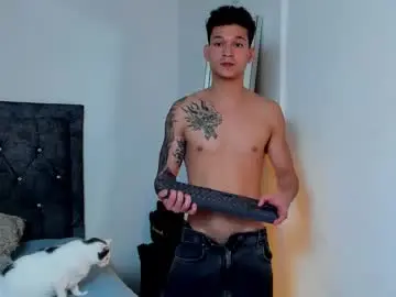 Chaturbate Live Sex of morthy_downey