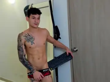 Chaturbate Watch Live Sex Cams of morthy_downey