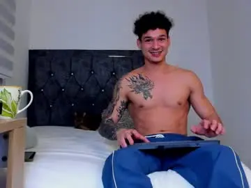 Chaturbate Free Live Porn of morthy_downey