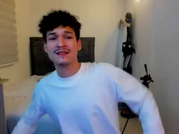 Chaturbate Watch Live Sex Cams of morthy_downey
