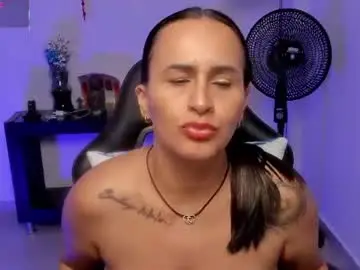 Chaturbate Adult Webcams of sara_charmy