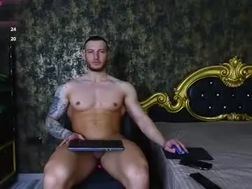 Chaturbate Nude Webcam of aronfit1
