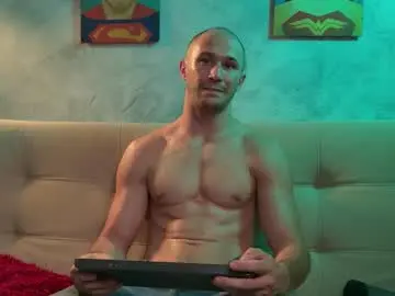 Chaturbate Live Porn of axel_fairchaild