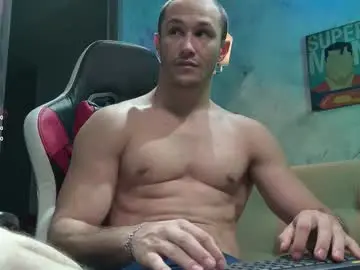 Chaturbate Live Sex of axel_fairchaild