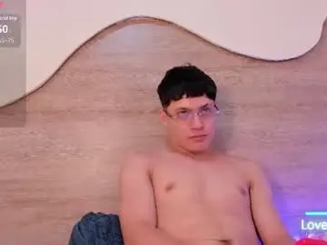 Chaturbate Live Porn of eytan_20