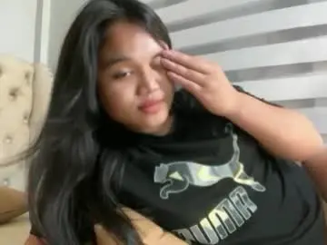 Chaturbate Watch Live Sex Cams of kina_greyx