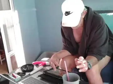 Chaturbate Nude Webcam of smallpenisbigtongue