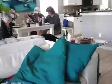 Chaturbate Live Sex Cam of smallpenisbigtongue