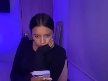 Chaturbate Live Sex Cam of kimmi_foxy