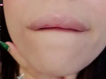 Chaturbate Sex Cam of mia_roux1