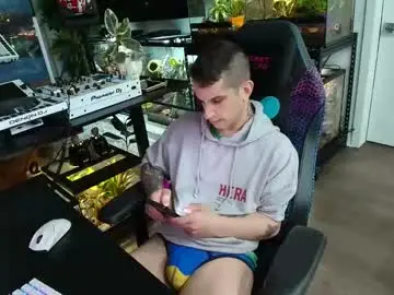 Chaturbate Adult Video Chat of pierrefitch