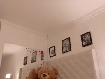 Chaturbate Free Live Porn of angely_sweet01