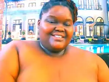 Chaturbate Live Sex of ebonyhotbuns4u2luv