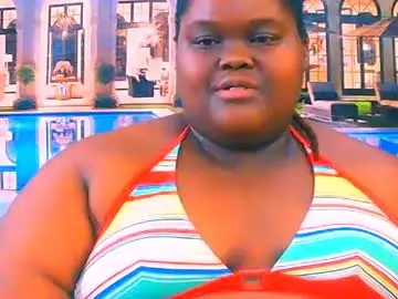 Chaturbate Free Live Porn of ebonyhotbuns4u2luv