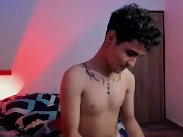 Chaturbate Live Sex Cam of elois_21