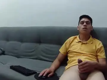 Chaturbate Sex Cam of steban_jyj