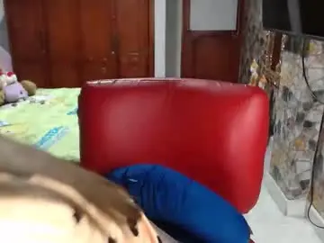 Chaturbate Sex Cam of camila_rosess