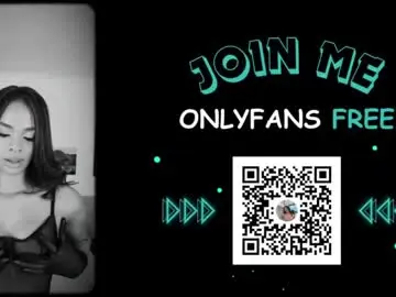 Chaturbate Live Sex Cam of camilitasu