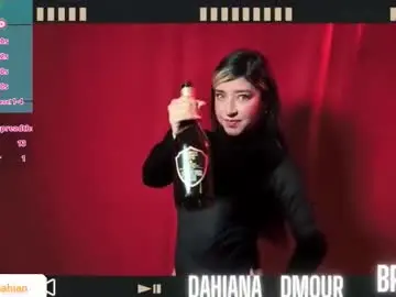 Chaturbate Nude Webcam of dahiana_dmour