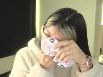 Chaturbate Adult Video Chat of dahiana_dmour