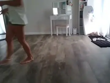 Chaturbate Live Sex Cam of hannahbannahh