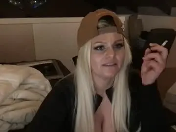 Chaturbate Free Porn Cam of honeybuhnny