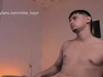 Chaturbate Best live sex cam show of kayn_morningstar