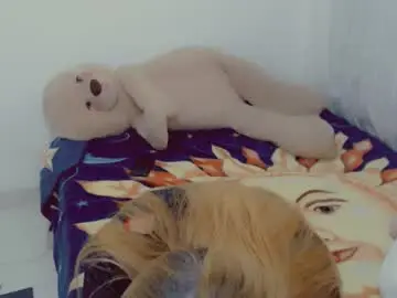 Chaturbate Sex Cam of skarlett2072