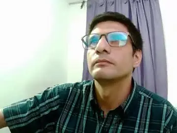 Chaturbate Live Sex Cam of adam_arango