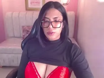 Chaturbate Free Live Porn of ambar_fox_s